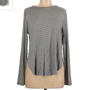 Halogen black and white striped long sleeve tee. High low style size small